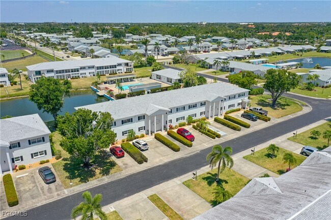 1473 Saddle Woode Dr in Ft. Myers, FL - Building Photo - Building Photo