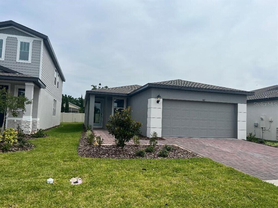 990 Rivers Crossing St in Clermont, FL - Building Photo