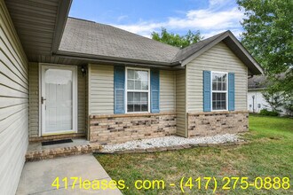 834 S Duke Ave in Springfield, MO - Building Photo - Building Photo