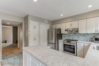 73 Knollwood Ln in Savannah, GA - Building Photo - Building Photo