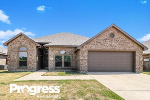 2952 Stockton St in Denton, TX - Building Photo
