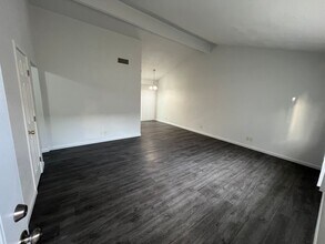 9203 Dalewood St in Stockton, CA - Building Photo - Building Photo