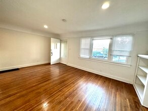 1307 Harvard St, Unit 1 in Santa Monica, CA - Foto de edificio - Building Photo