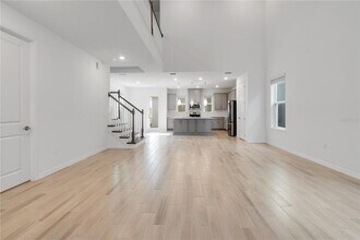 15109 Summer Harvest St in Winter Garden, FL - Building Photo - Building Photo