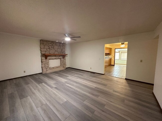 3116 Countryside Ct in Springfield, MO - Building Photo - Building Photo