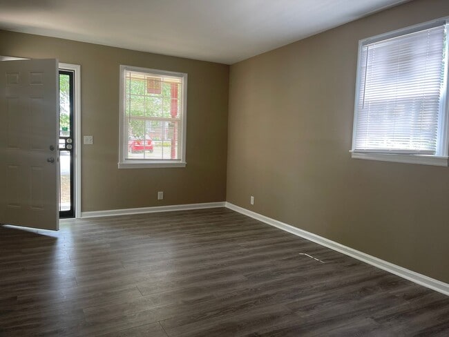 property at 3527 Albee Dr