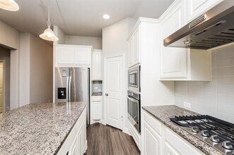 3313 King Yon Wy in Lewisville, TX - Building Photo - Building Photo