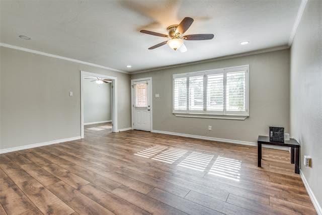 1600 West Shore Dr in Richardson, TX - Building Photo - Building Photo