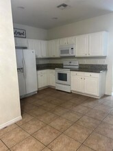 9426 Windrift Cir in Fort Pierce, FL - Building Photo - Building Photo