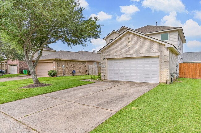 property at 4714 Montclair Hill Ln