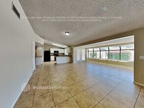 10108 W Glenrosa Ave in Phoenix, AZ - Building Photo - Building Photo