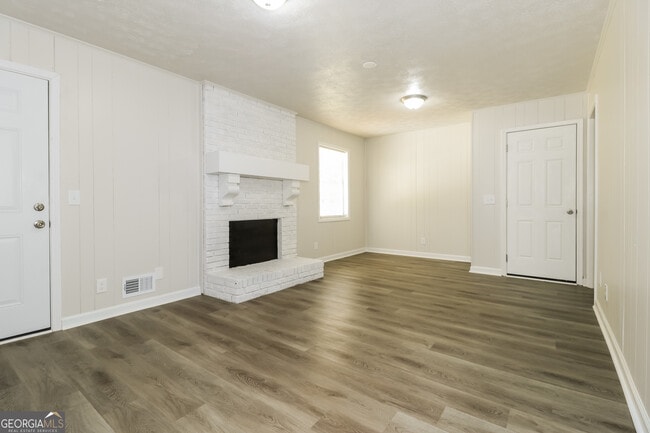 2255 Kings Forest Dr SE in Conyers, GA - Building Photo - Building Photo