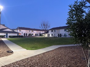 2907 Suttergate Way in San Jose, CA - Building Photo - Building Photo