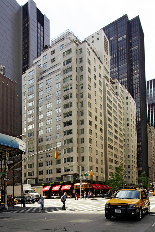 Hemisphere House in New York, NY - Foto de edificio - Building Photo