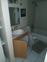 1900 Honour Rd in Orlando, FL - Building Photo - Building Photo