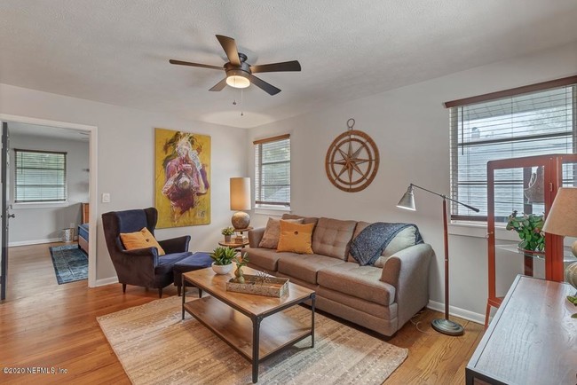 1120 Cedar St-Unit -G in Jacksonville, FL - Building Photo - Building Photo