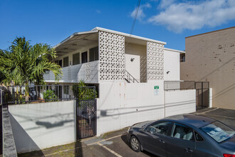 103-105 Mango St in Wahiawa, HI - Building Photo - Building Photo