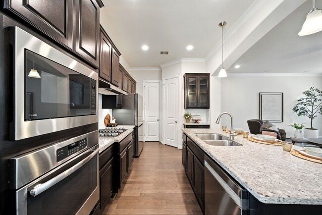 9910 Spring Shadows Park Cir in Houston, TX - Building Photo - Building Photo