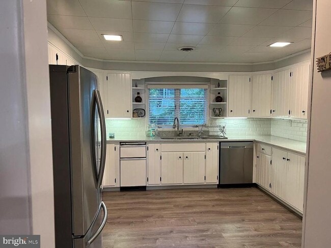 7523 B St in Chesapeake Beach, MD - Building Photo - Building Photo