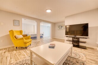 1917 Ave M 1/2 in Galveston, TX - Building Photo - Building Photo