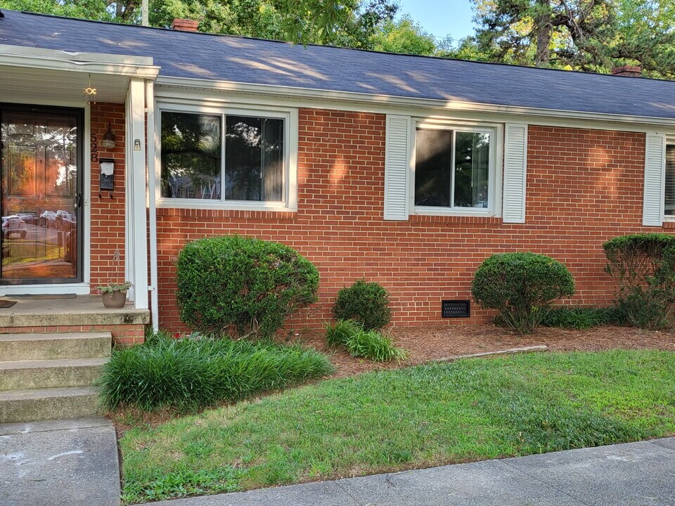 528 Overlook St in Greensboro, NC - Building Photo