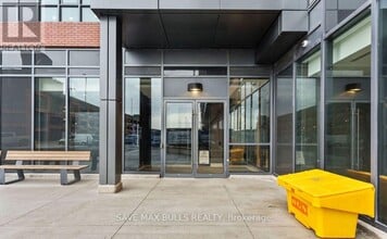 2545 Simcoe St N in Oshawa, ON - Building Photo - Building Photo