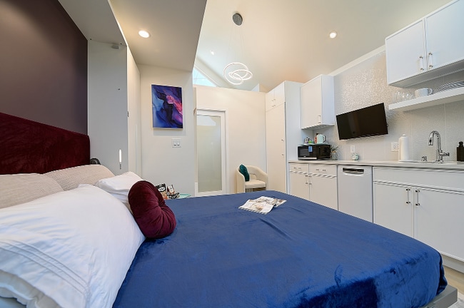 property at 619 Ultimo Ave