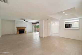 7729 N Vía De Fonda in Scottsdale, AZ - Building Photo - Building Photo