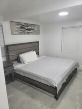 512 NW 96th St in Miami, FL - Building Photo - Building Photo