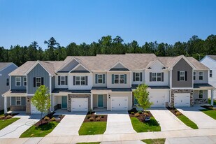 Ashford Townes in Fuquay Varina, NC - Building Photo