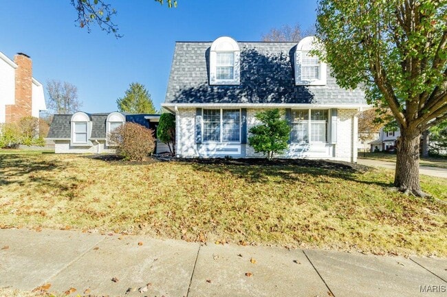 1836 Rockmoor Dr