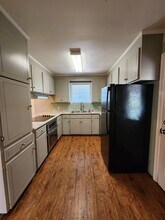 702 Pineridge Dr in Valdosta, GA - Building Photo - Building Photo