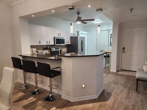 7882 Sailboat Key Blvd S, Unit #205 in South Pasadena, FL - Building Photo - Building Photo