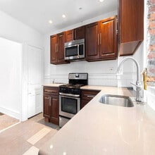539 Fernon St in Philadelphia, PA - Foto de edificio - Building Photo