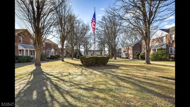 45 Clark Ct in Rutherford, NJ - Building Photo - Building Photo