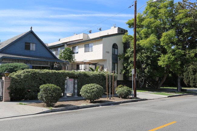 808 E Harvard St in Glendale, CA - Building Photo - Building Photo