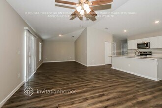 4604 NW Bighorn Ave, Unit 1 Bedroom 0402 in Port St. Lucie, FL - Foto de edificio - Building Photo