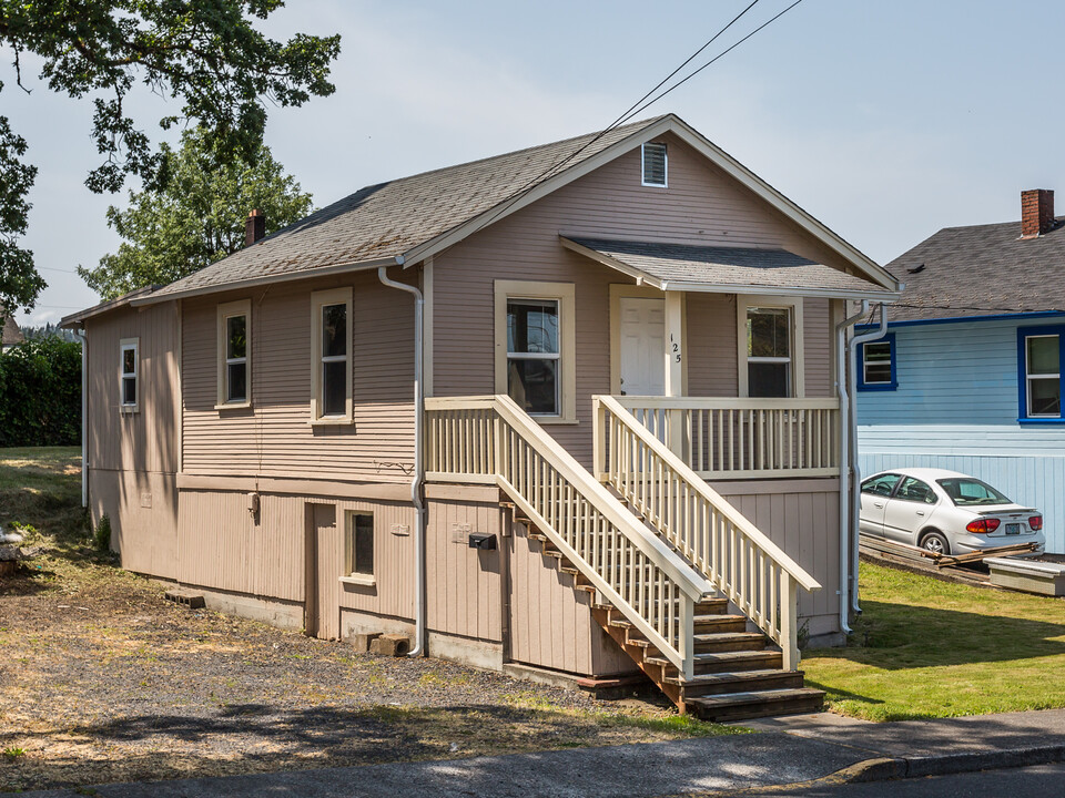 125 N 20th St in Saint Helens, OR - Building Photo