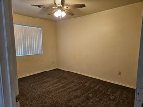 16033 N 25th St, Unit 1111 in Phoenix, AZ - Building Photo - Building Photo