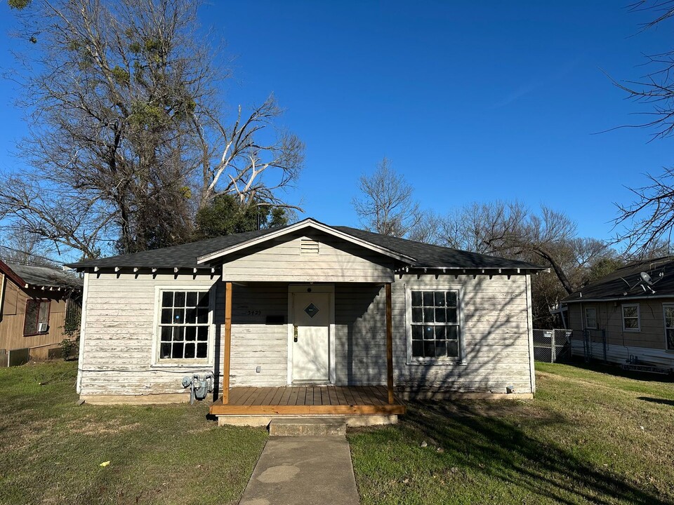 3429 N 20th St in Waco, TX - Building Photo