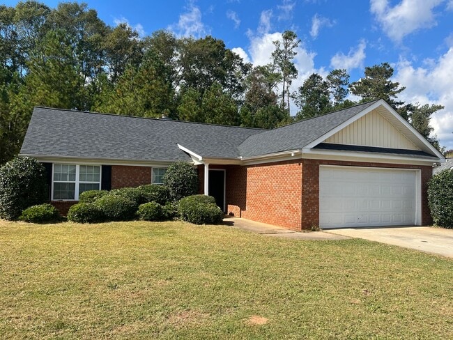 311 Willow Way in Griffin, GA - Building Photo - Building Photo