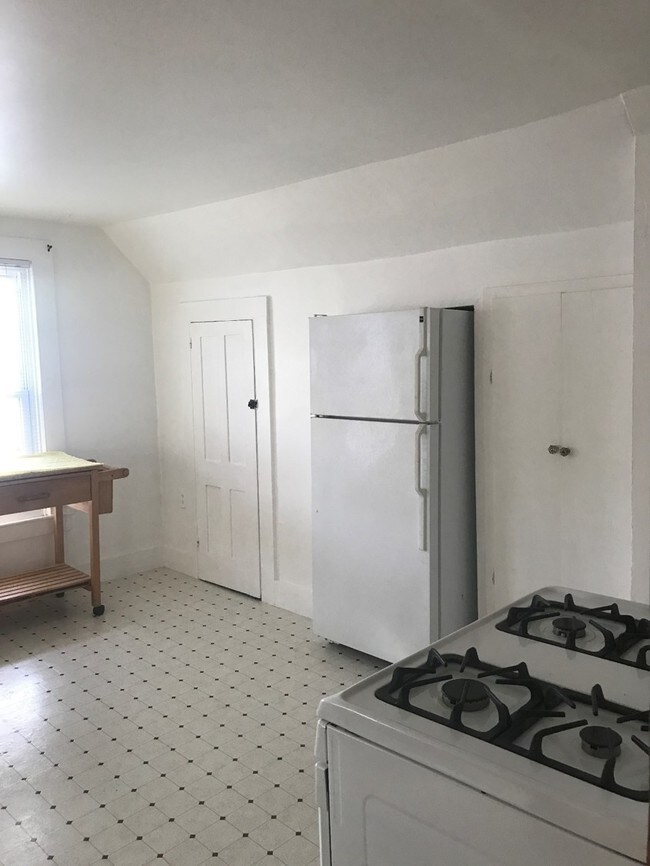 53 River St Rentals in Windsor, VT