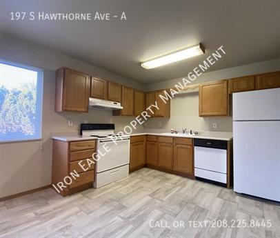 197 S Hawthorne Ave in Middleton, ID - Building Photo