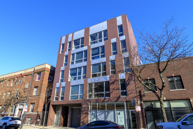 property at 4027 N Broadway