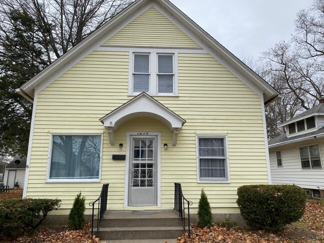 property at 1417 S 12th St