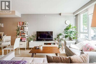 532 W 7th Ave in Vancouver, BC - Building Photo - Building Photo