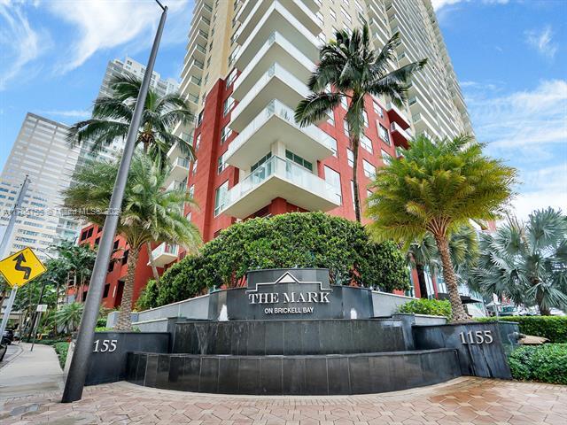 1155 Brickell Bay Dr, Unit 3404 in Miami, FL - Building Photo