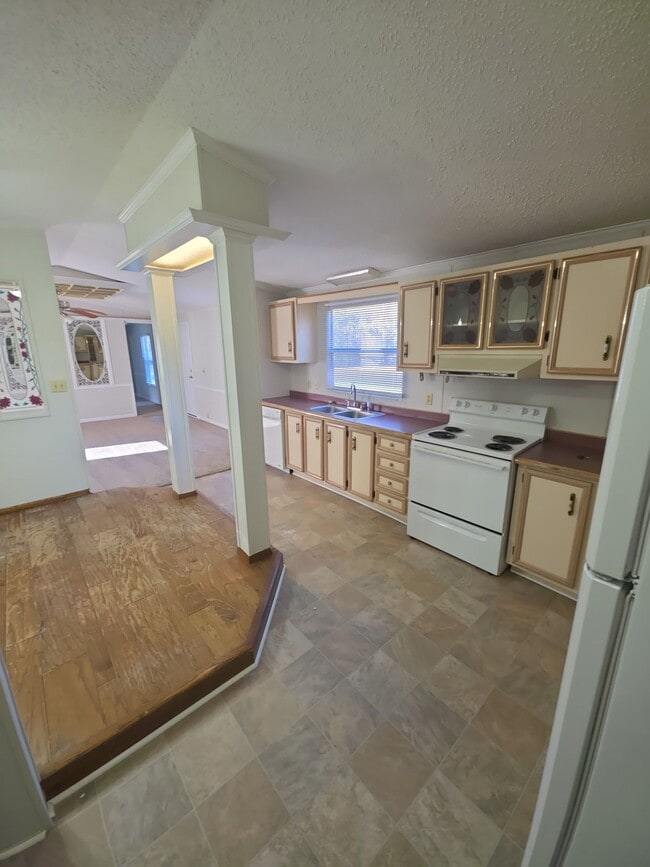 2030 Wildwood Ct in Cookeville, TN - Building Photo - Building Photo