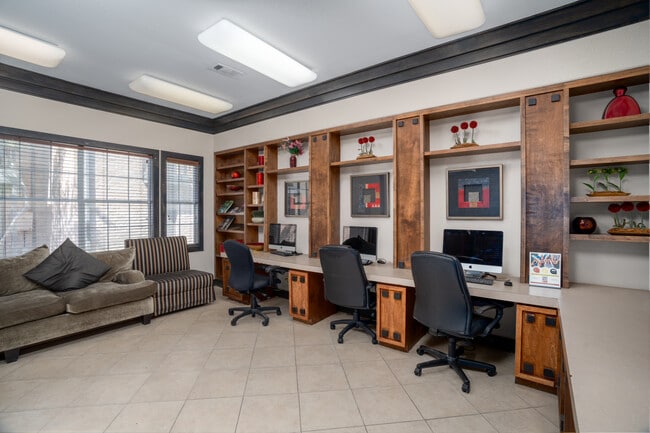 2929 Dunvale Apartments On Westheimer