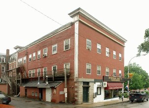 28 Railroad Sq in Nashua, NH - Building Photo - Building Photo